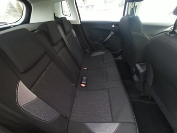 Peugeot 2008 I SUV Facelifting 1.2 PureTech 110KM 2017 Peugeot 2008 salon, I wł. bezwypadkowy,, zdjęcie 9