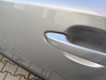 Toyota C-HR I Crossover Facelifting 1.8 Hybrid 122KM 2023 Toyota C-HR 1.8 Hybrid Executive 1.8 Hybrid Execut, zdjęcie 16