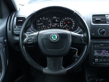 Skoda Roomster Mikrovan Facelifting 1.2 TSI 85KM 2012 Skoda Roomster 1.2 TSI, Klima, Tempomat, zdjęcie 17