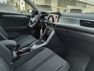 Volkswagen T-Roc I SUV Facelifting 1.5 TSI ACT 150KM 2023 Volkswagen T-Roc 1.5 TSI Life DSG, 150KM, Salon PL, zdjęcie 9