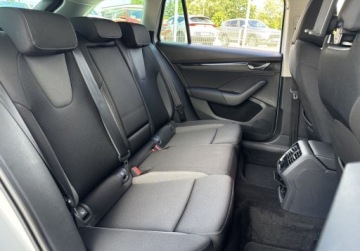Skoda Octavia IV Liftback 1.5 TSI EVO 150KM 2023 Skoda Octavia 1.5eTSI mHEV 150KM DSG Czuj.Park. Kamera Smartlink Tempomat, zdjęcie 13