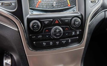 Jeep Grand Cherokee IV Terenowy Facelifting 2016 3.0 CRD 250KM 2017 Jeep Grand Cherokee 3.0D 250Ps Ledy Xenony Panorama Navi Alkantara 1Wl. Su, zdjęcie 32
