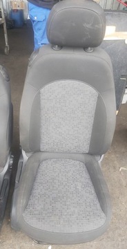 OPEL ADAM 13R SEDADLO SPOLUJEZDCE PRAVÝ