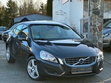 Volvo S60 II Sedan 2.0 D3 163KM 2010 VOLVO S60*2.0 D3*163 KM*5 CYLINDRÓW* NAVI*LED*KLIMATRONIK* 193 TKM*SERWIS, zdjęcie 2