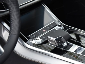 Audi Q7 II 2026 AUDI Q7 60 TFSI e quattro S Line Suv 3.0 (490KM) 2026, zdjęcie 14