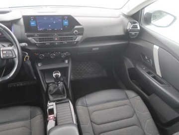 Citroen C4 III SUV 1.2 PureTech 130KM 2022 Citroen C4 1.2 PureTech, Salon Polska, Serwis ASO, zdjęcie 7