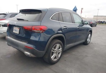 Mercedes GLA II 2021 Mercedes-Benz GLA Auta z USA - Zapytaj o wiecej ofert 2.0 Benzyna 190KM, zdjęcie 4