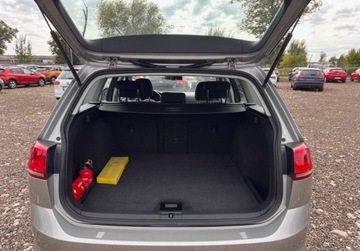 Volkswagen Golf VII Variant 1.6 TDI CR DPF BlueMotion Technology 105KM 2014 Volkswagen Golf 1.6D 105KM przeb.186tys ksiazka xenon zarejestrowany 1.6, zdjęcie 22