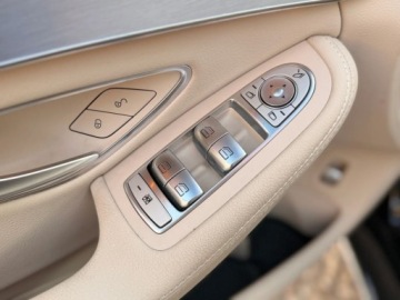 Mercedes Klasa C W205 Kombi 200 184KM 2017 Mercedes-Benz Klasa C Tylko 77000km Jak nowy Panorama 2.0 Benzyna, zdjęcie 25