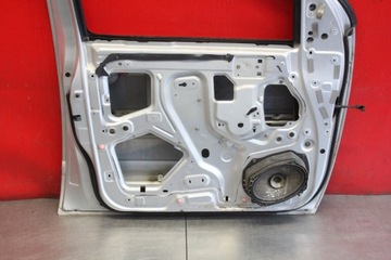 DVEŘE LEVÉ PŘEDNÍ NISSAN X-TRAIL T30 04R