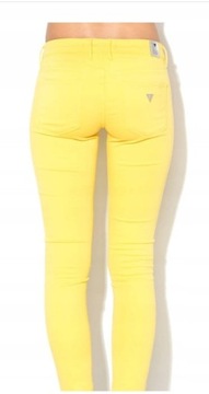 338.4. Spodnie żółte Guess XS