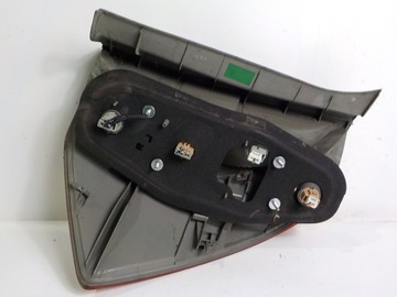 HONDA FR-V FACELIFT SVĚTLO PRAVÁ ZADNÍ