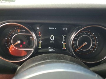 Jeep Gladiator 2021 Jeep Gladiator Overland 2021 3.6l 3.6 Benzyna 285KM, zdjęcie 9