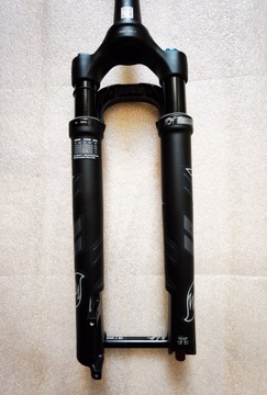 FOX 32 FLOAT AX Performance Elite 700cc 27,5 НОВЫЙ