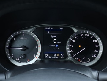 Nissan Navara IV Double Cab 2.3 190KM 2019 Nissan Navara 2.3 dCi, Salon Polska, 187 KM, 4X4, zdjęcie 10