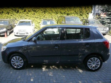 Skoda Fabia II Hatchback 1.2 i HTP 60KM 2009 Škoda Fabia Skoda Fabia 1.2mpi Gwarancja 12mc bez, zdjęcie 9