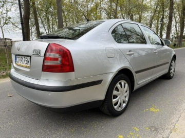 Skoda Octavia II Kombi 1.6 i 16V FSI 115KM 2005 Škoda Octavia Skoda Octavia 1,6 Benzyna 116 KONI, zdjęcie 8