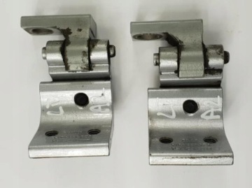 Дверная петля Audi OE 4B0833412B
