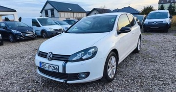Volkswagen Golf VII Hatchback 3d 1.2 TSI 85KM 2012 Volkswagen Golf Volkswagen Golf VII 1.2 TSI BMT Trendline 1.2 Benzyna 86KM