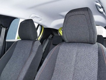 Peugeot 208 II e-208 Facelifting Elektryczny 136KM 2025 Od ręki - e-208 Style 50kWh 136KM, zdjęcie 3