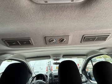 Renault Trafic III Furgon 1.6 Energy dCi 125KM 2018 Renault Trafic Passenger 1.6DCI 125KM 9-osób! Salon PL!, zdjęcie 16