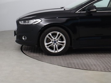 Ford Mondeo V Sedan 2.0 EcoBoost 203KM 2016 Ford Mondeo 2.0 EcoBoost, Automat, Skóra, Navi, zdjęcie 13