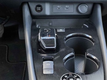 Nissan X-Trail IV 1.5 VC-T e-POWER 213KM 2025 Od ręki - Tekna e-POWER 4WD 1.5 213KM / Pakiet Premium, zdjęcie 9