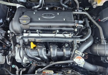 Kia Rio III Hatchback 5d Facelifting 1.4 DOHC CVVT 109KM 2015 Kia Rio 1,4 109KM Climatronic KeyLess Navi Kamera Bezwypadkowy 1.4, zdjęcie 9