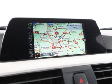 BMW Seria 3 F30-F31-F34 Touring Facelifting 2.0 318d 150KM 2017 BMW 318 Advantage automat navi grzane fotele PDC, zdjęcie 23