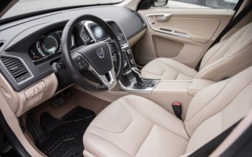 Volvo XC60 I SUV Facelifting 2.0 D4 DRIVE-E 181KM 2014 Volvo XC 60 2.0D4 181KM Lift Virtual Navi Skora ALu Pdc Full Chrom Gwaranc, zdjęcie 14