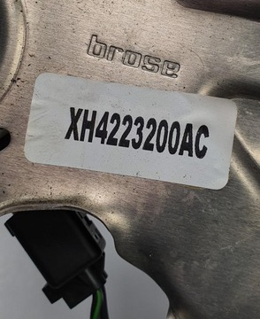 MECHANIZMUS OKNO PRAVÝ PŘEDNÍ RANGE ROVER III L322