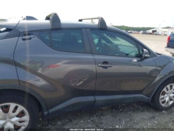 Toyota C-HR I 2019 Toyota C-HR 2019 TOYOTA C-HR LE 2.0 Benzyna 144KM, zdjęcie 10