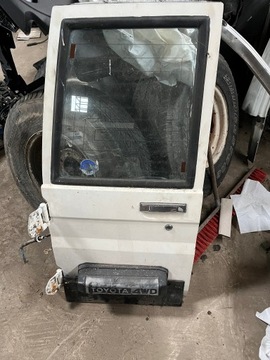 TOYOTA LAND CRUISER LJ70 LJ73 DRZWI TYŁ LEWE