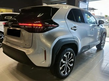 Toyota 2025 Od ręki - Style 1.5 Hybrid 116KM | Podgrzewane fotele!, zdjęcie 2