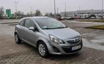 Opel Corsa D Hatchback 1.4 Twinport ECOTEC 100KM 2011 Opel Corsa 1,4 LPG Lift 2011 r. 1.4 BenzynaLPG 100KM, zdjęcie 5