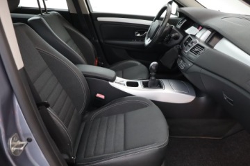 Renault Laguna III Hatchback 2.0 16v 140KM 2008 Renault Laguna 2.0 16V, 1. Właściciel, Navi, zdjęcie 8