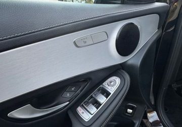 Mercedes GLC C253 Coupe Facelifting 2.0 220d 194KM 2020 Mercedes-Benz GLC AMG 4Matic MiltiBEAM Alu19 Kamera Virtual Navi Serwis Pi, zdjęcie 18