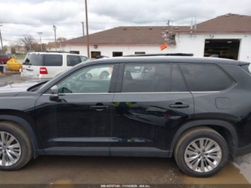 Toyota 2024 Toyota Grand Highlander Platinum, 2024r., 4x4, 2.4L 2.4 Benzyna 265KM, zdjęcie 5