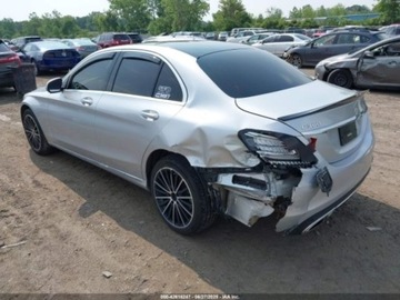 Mercedes Klasa C W205 2020 Mercedes-Benz Klasa C 2020 Mercedes-Benz C-Class C 300 4MATIC Sedan 2.0, zdjęcie 2