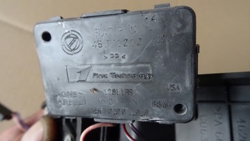 ALFA ROMEO 147 DRŽÁKY ZRCÁTKO SENZOR SOUMRAKU 46771010