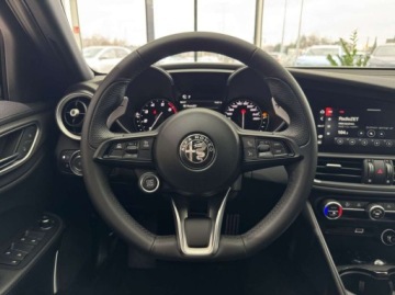 Alfa Romeo Giulia II Sedan Facelifting 2.0 Turbo 200KM 2022 Alfa Romeo Giulia Sprint Kamera cofania Android Auto Nawigacja Salon P, zdjęcie 13