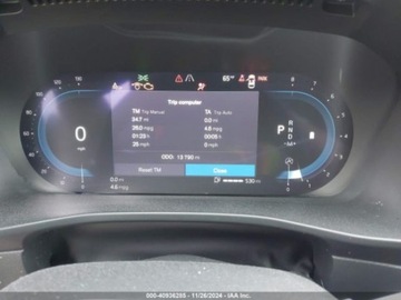 Volvo XC40 2024 Volvo XC 40 B5 Plus Bright Theme 2024 2.0l 2.0 Benzyna 247KM, zdjęcie 10