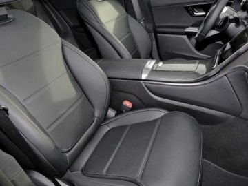 Mercedes GLC C254/X254 Coupe 2.0 220d 197KM 2025 GLC 220 d 4-Matic Avantgarde 2.0 (197KM) 2025, zdjęcie 4