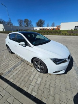 Seat Leon III Hatchback 1.6 TDI CR 105KM 2013 Seat Leon Automat DSG - 2013 r - 1.6 tdi, zdjęcie 1