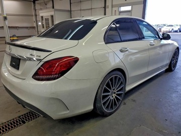 Mercedes Klasa C W206 2021 Mercedes-Benz Klasa C 300 4Matic 2021 2.0 Benzyna 255KM, zdjęcie 3