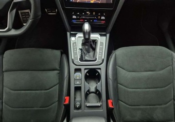 Volkswagen Arteon Fastback Facelifting 2.0 TSI 190KM 2023 Volkswagen Arteon Shooting Brake Elegance 2.0TSI 190KM DSG Kamera Hak Virt, zdjęcie 17