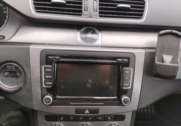 Volkswagen Passat B7 Variant 2.0 TDI CR DPF BlueMotion 140KM 2012 Volkswagen Passat 2012r, 2.0 TDI, Lekko uszkodzony lewy bok, Jezdzi. 2.0, zdjęcie 11