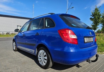 Skoda Fabia II Kombi 1.4 i 16V 85KM 2009 Skoda Fabia 1.4MPi 86KM Kombi Klima 1.4 Benzyna 86KM, zdjęcie 16