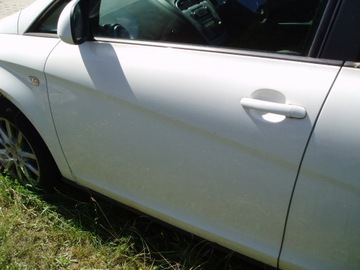 DVEŘE LEVÉ PŘEDNÍ SEAT ALTEA XL LB9A