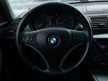 BMW Seria 1 E81/E87 Hatchback 5d E87 1.6 116i 122KM 2007 BMW 1 116i, Klima, Parktronic, zdjęcie 17